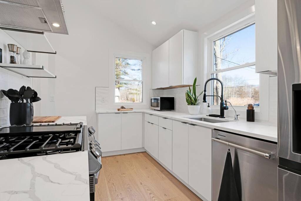 New Paltz Zen Wellness Cabin W/ Hot Tub Extérieur photo